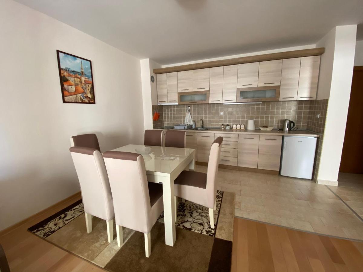 Apartamento Apartman Bozur Vrnjačka Banja Exterior foto