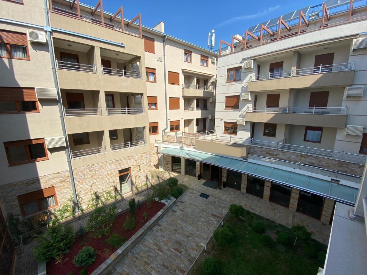 Apartamento Apartman Bozur Vrnjačka Banja Exterior foto